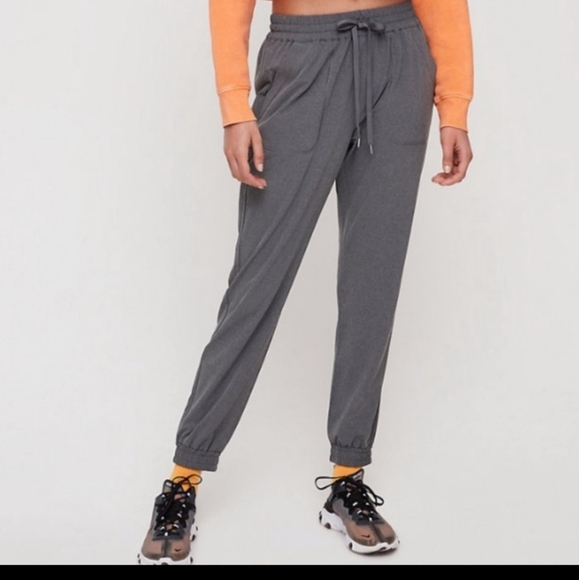 🩷TNA Neon Speed Jogger pants. Xs - Picture 10 of 10